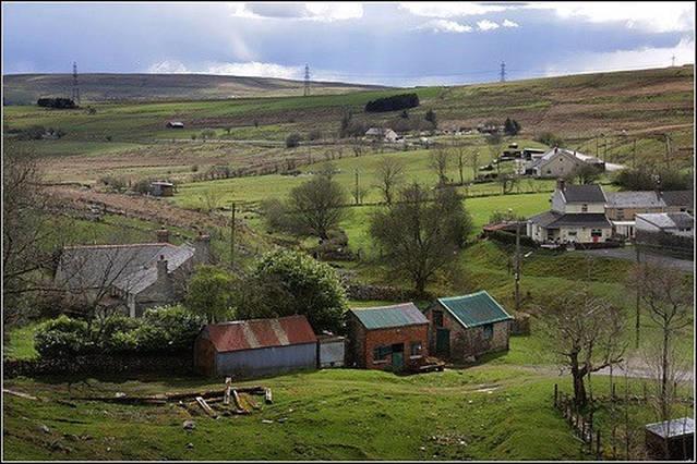 Wales' Highest Village - The Chartist Cottage - Trefil Tredegar المظهر الخارجي الصورة